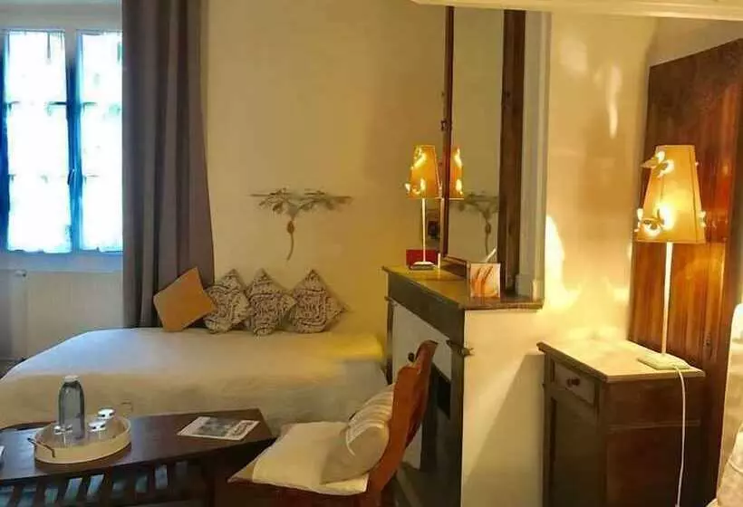 B&b Le Miroir Aux Fées Bordeaux