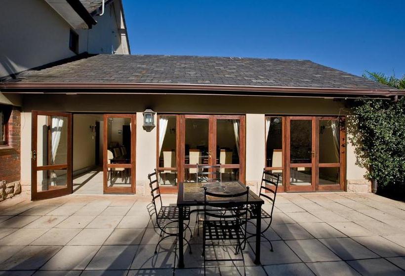 مبيت وإفطار Eagle Wind Manor