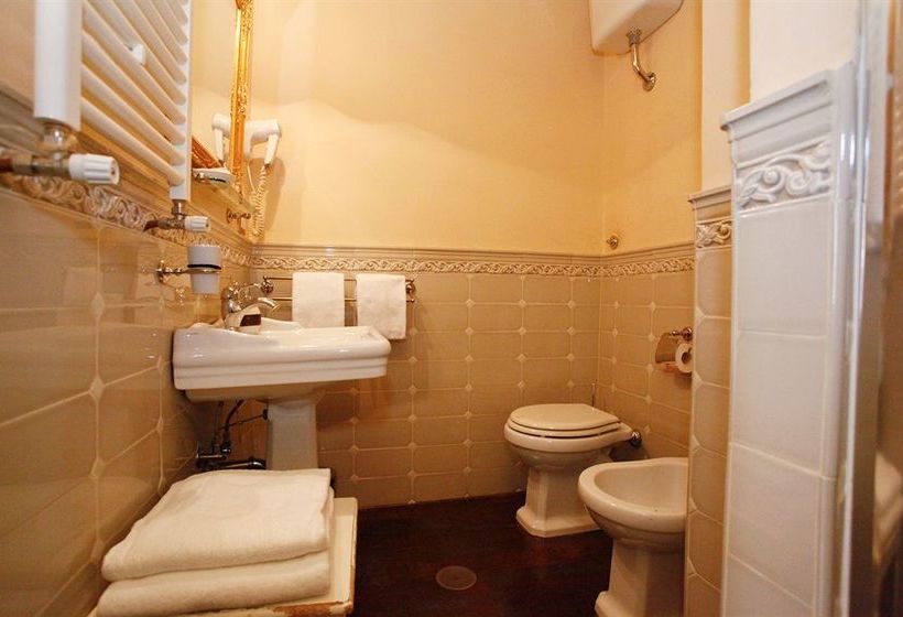 Casa De Fiori Apartments