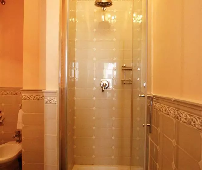 Casa De Fiori Apartments