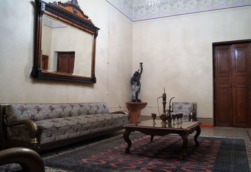 هتل Azcami Boutique