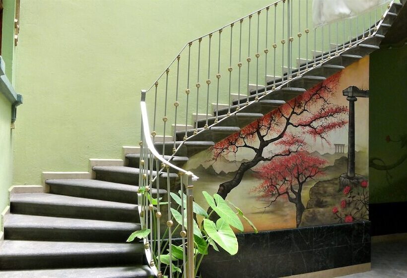 هتل Azcami Boutique