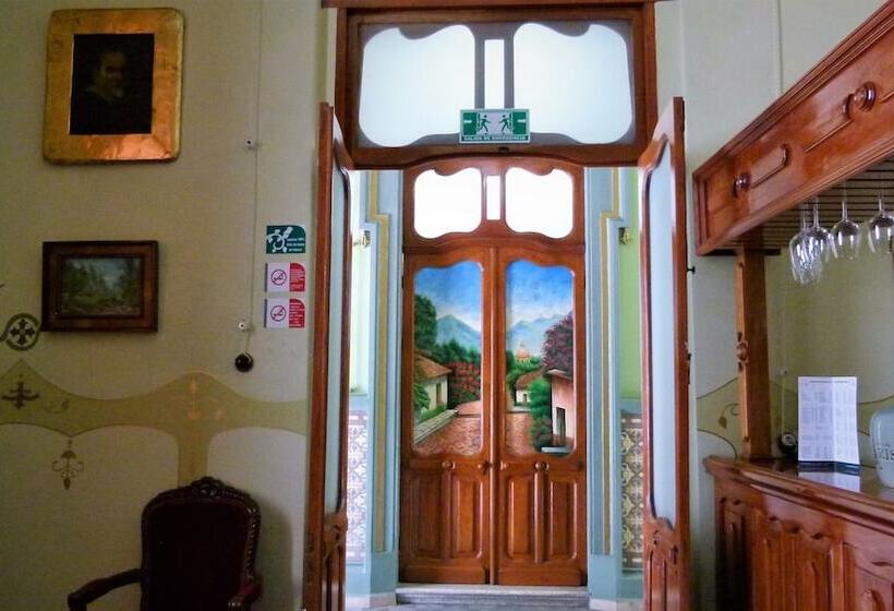 هتل Azcami Boutique