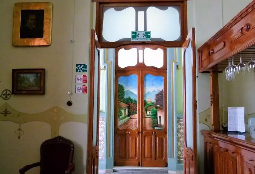 فندق Azcami Boutique