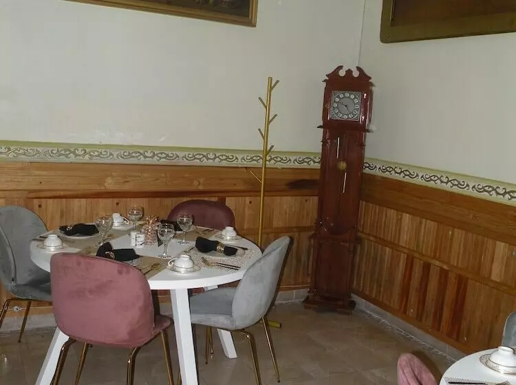 فندق Azcami Boutique