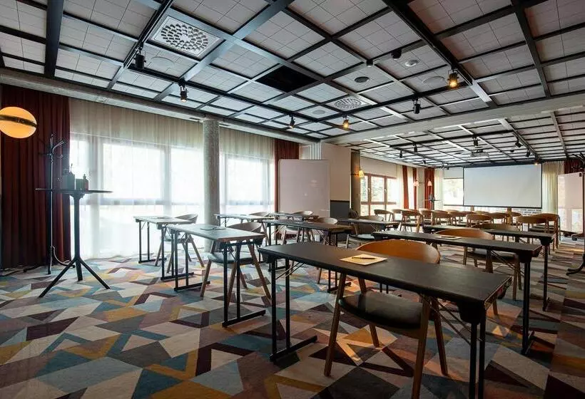 ホテル Ellery Beach House