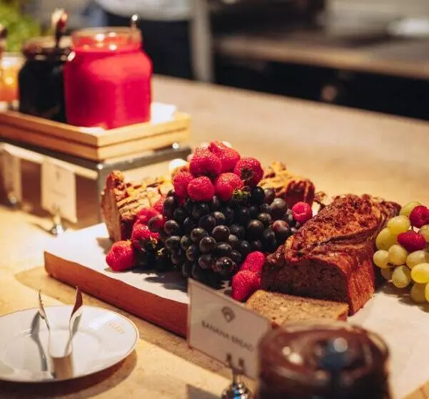 ホテル Ellery Beach House