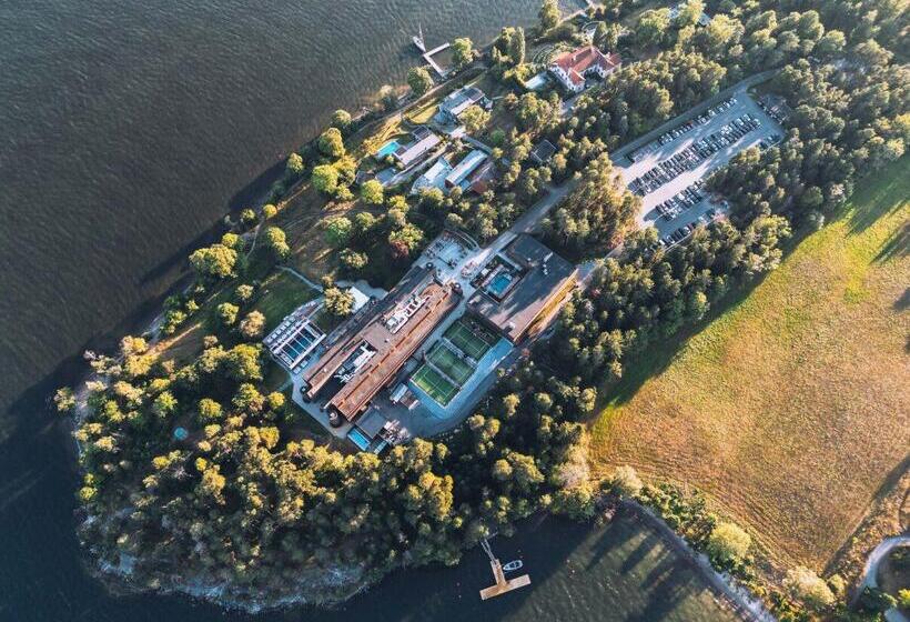 هتل Ellery Beach House