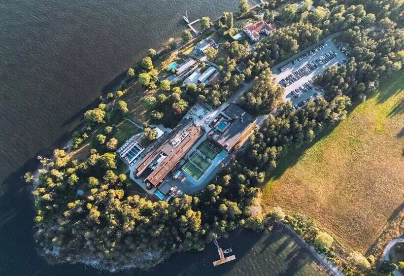 ホテル Ellery Beach House