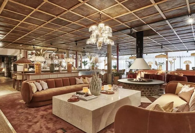 ホテル Ellery Beach House