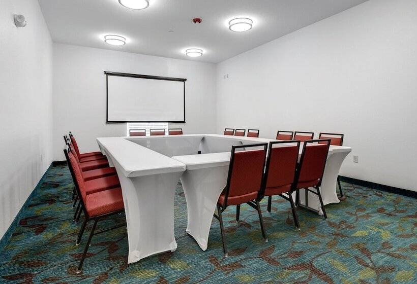 호텔 Candlewood Suites Waco, An Ihg