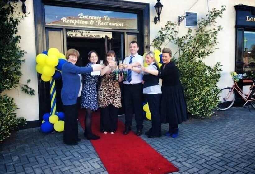 فندق Castlepollard