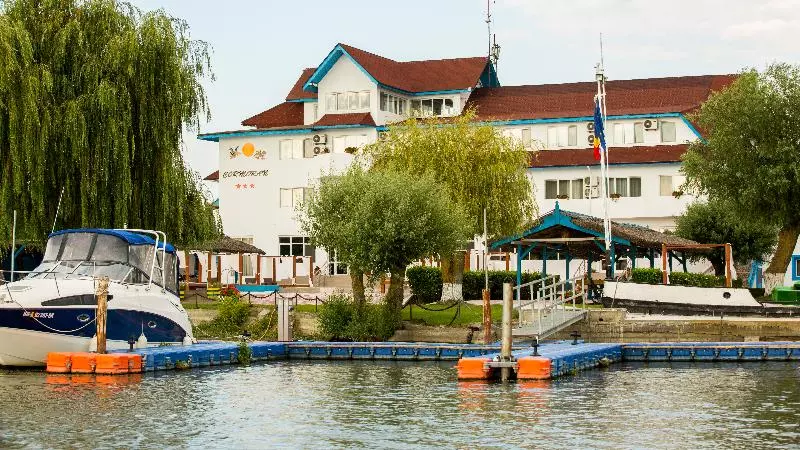 ホテル Cormoran Resort