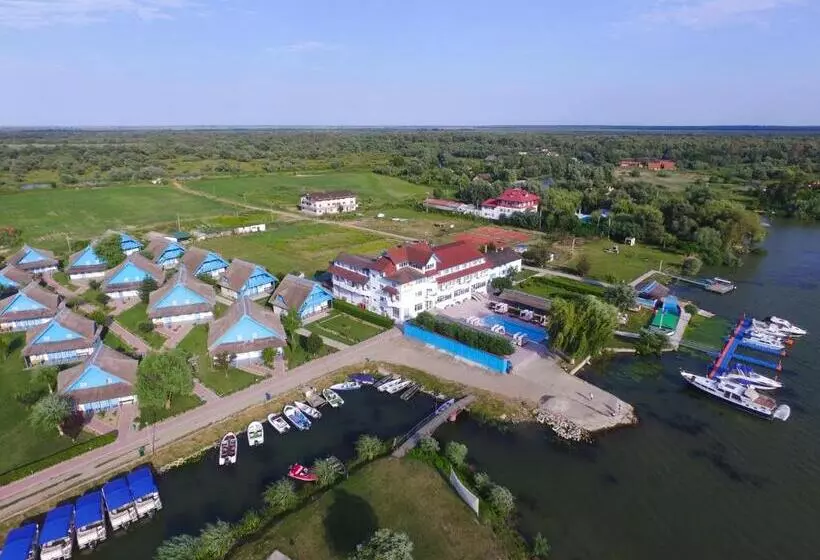 ホテル Cormoran Resort