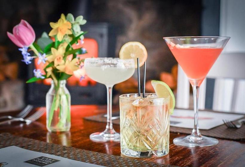 Hotel East Haugh House