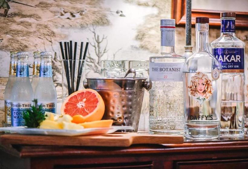 Hotel East Haugh House