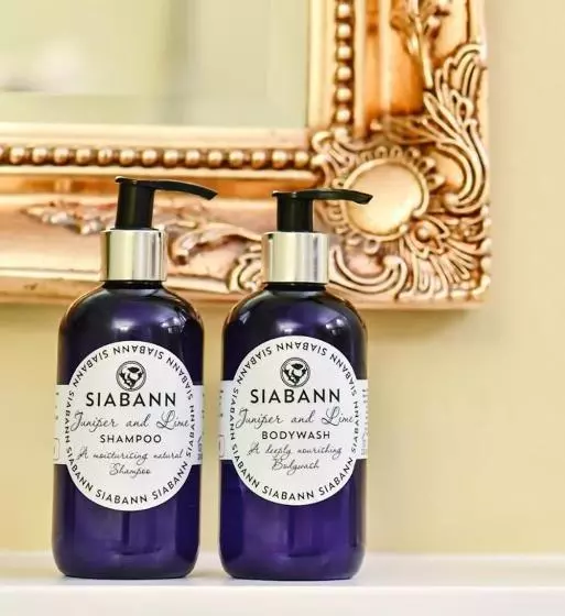 هتل East Haugh House