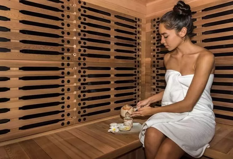 בית מלון כפרי Elysia Boutique Resort