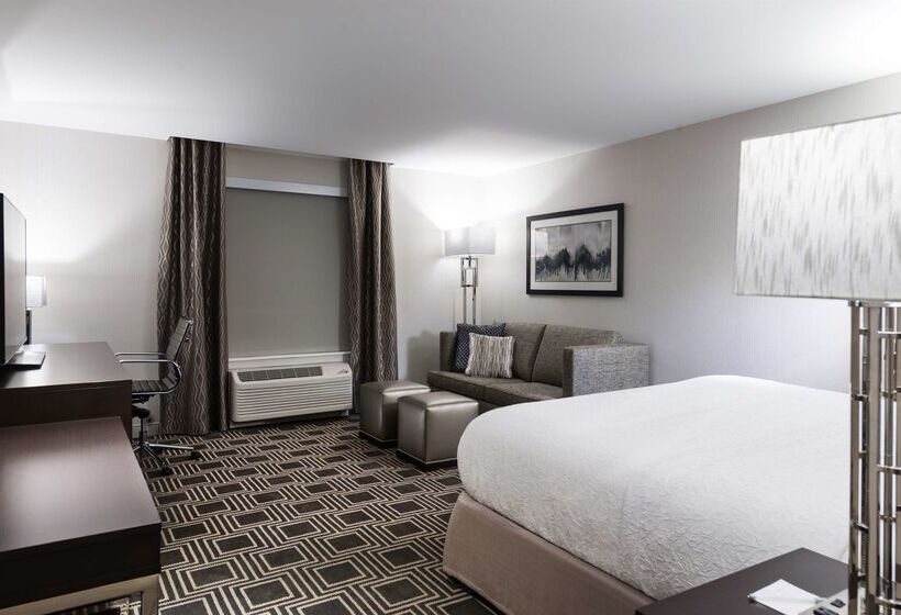 בית מלון כפרי Hampton Inn & Suites Worcester