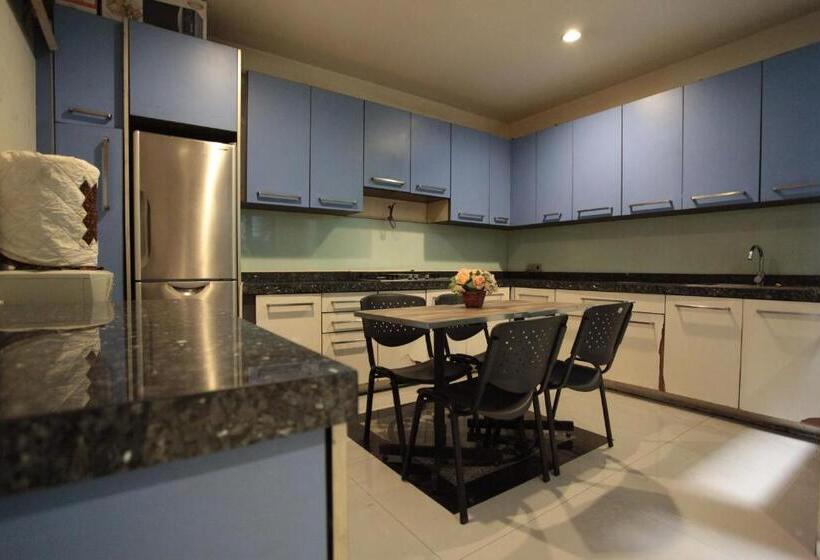 Hotel Legreen Suite Tebet