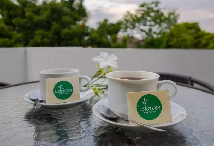 هتل Legreen Suite Tebet