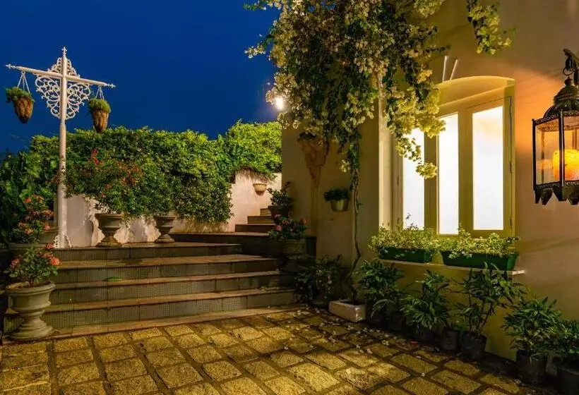 Hôtel Tea Harvester