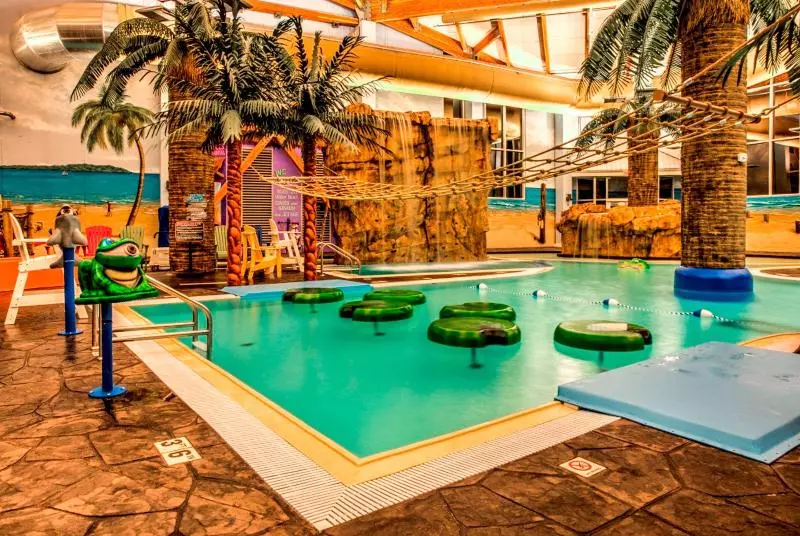 هتل The Heritage Inn & Suites, Ascend Collection