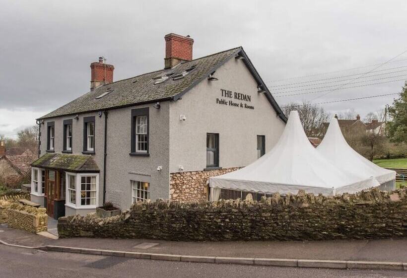 Отель The Redan Inn