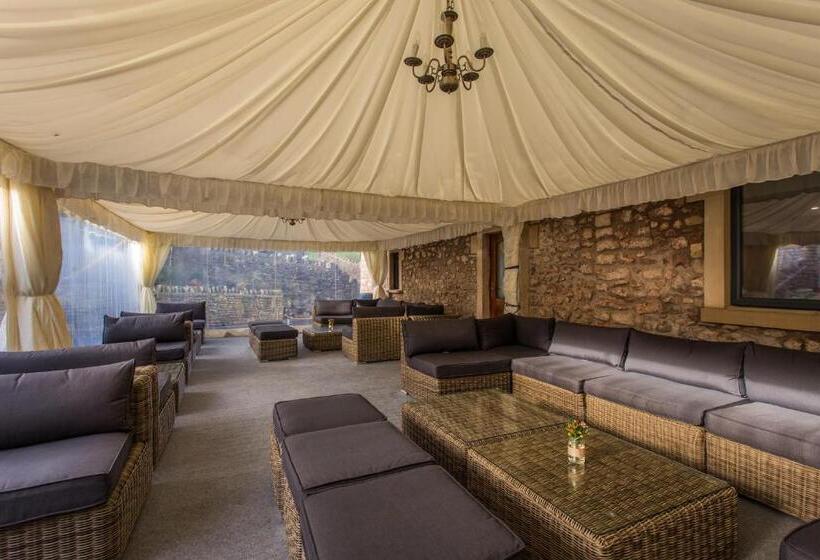 Отель The Redan Inn