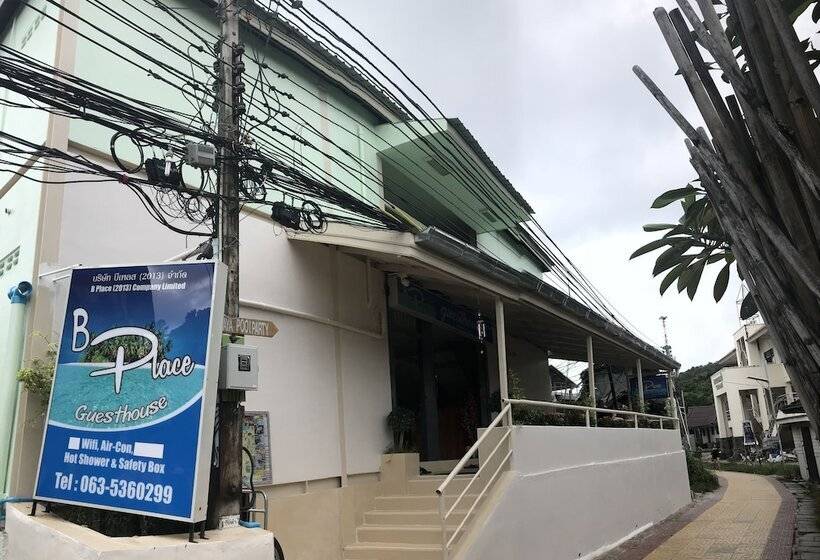 Panzió B Place Guesthouse