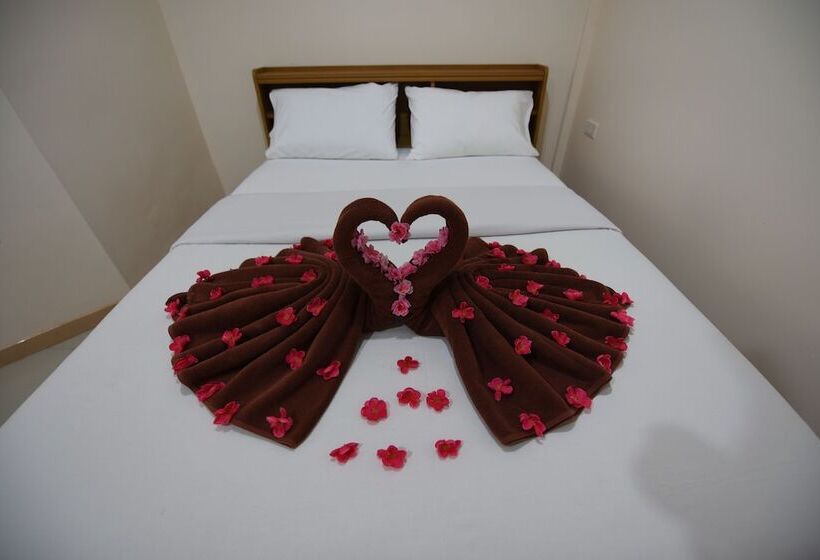 Panzió B Place Guesthouse