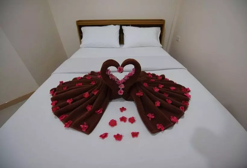 פנסיון B Place Guesthouse