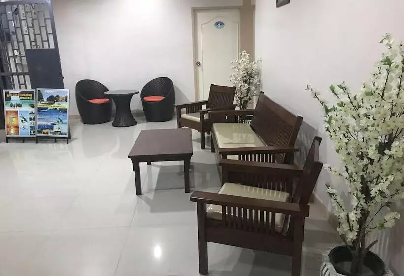 פנסיון B Place Guesthouse