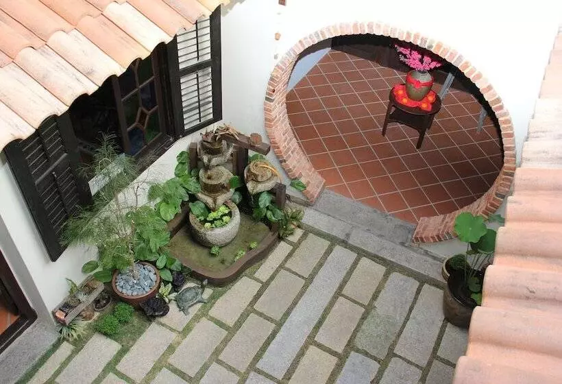 ペンション Kelantan House