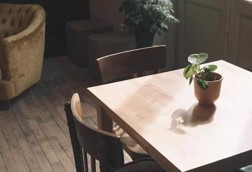 Szálló Ho36 Avignon