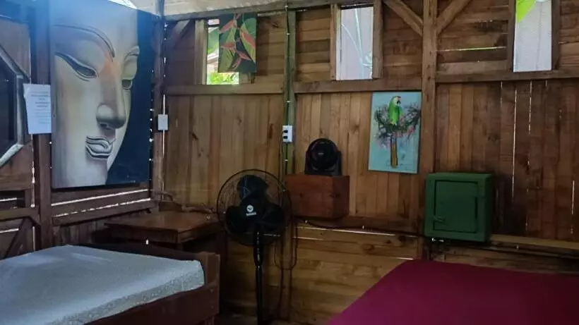 Flutterby House Hostel