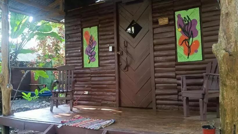 Flutterby House Hostel