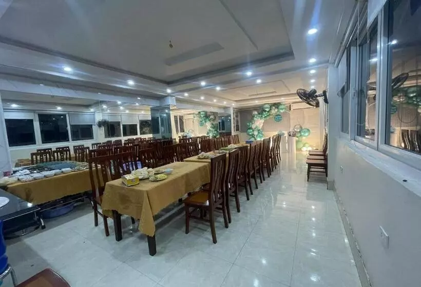 Hai Binh Hotel Cat Ba