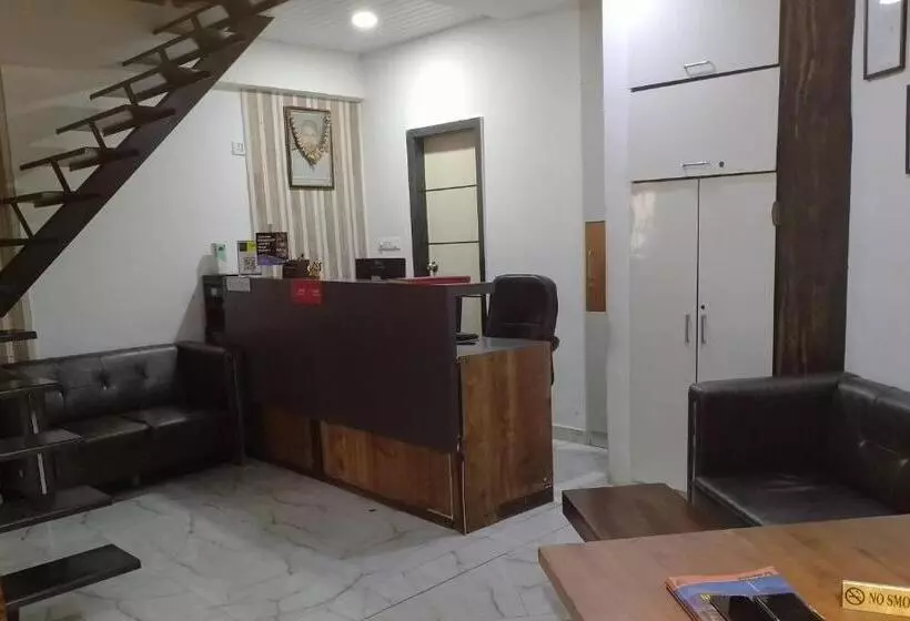 Fabhotel Prime Welcome Palace