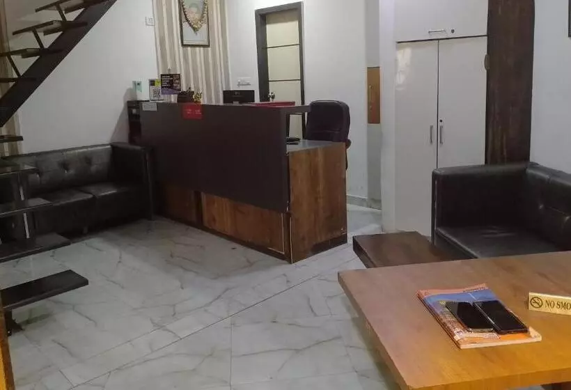 Fabhotel Prime Welcome Palace