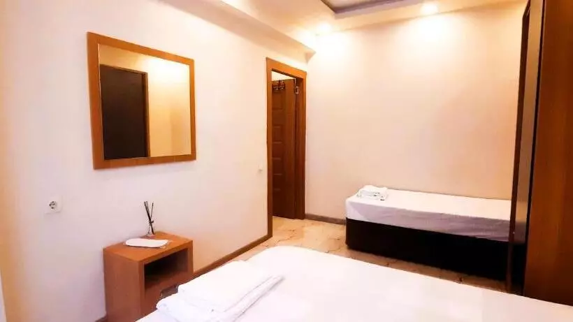 Selazir Apart Hotel Batumi