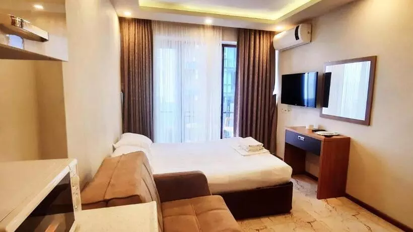 Selazir Apart Hotel Batumi