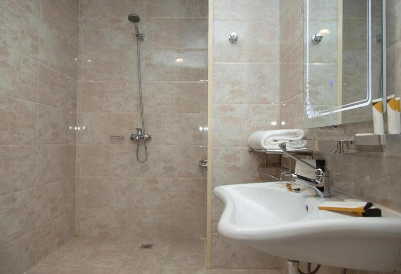 فندق فيردان