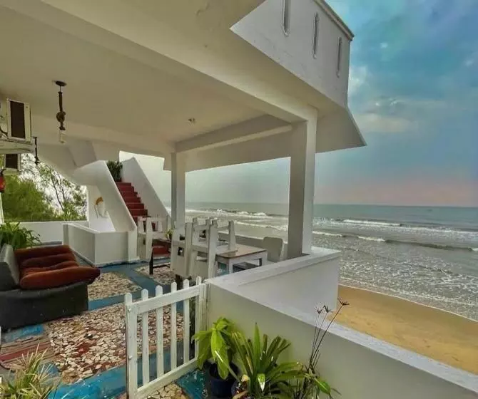 Retkeilymaja Flipflops Beach Shack