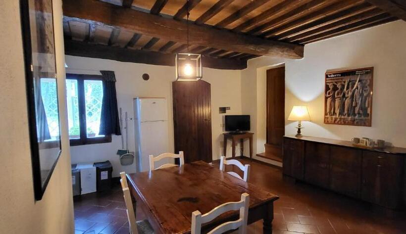 הוסטל Tenuta Colombaio