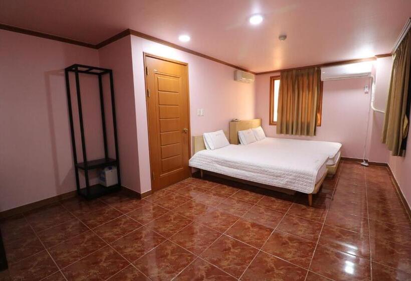 Мотель Busanstation Centum