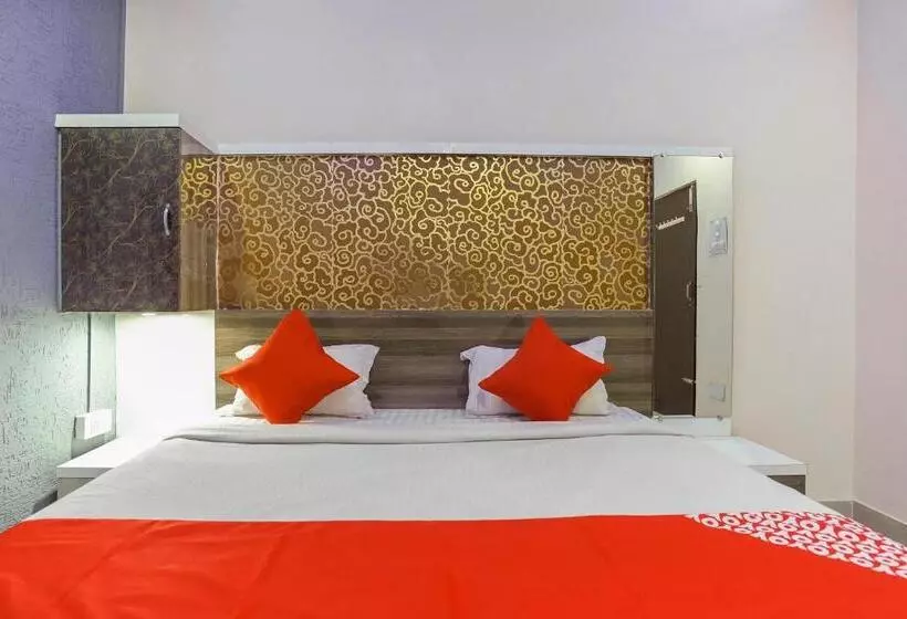 Hotelli Flagship Aashirwad Guest House