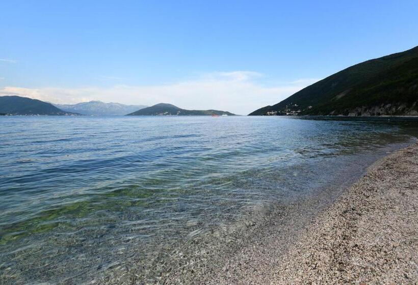 پانسیون Apartments Maxi Katić