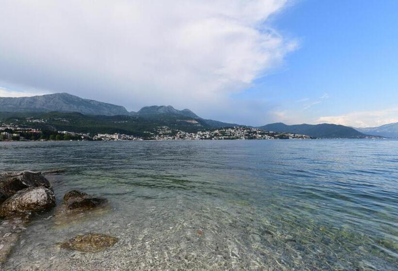 پانسیون Apartments Maxi Katić