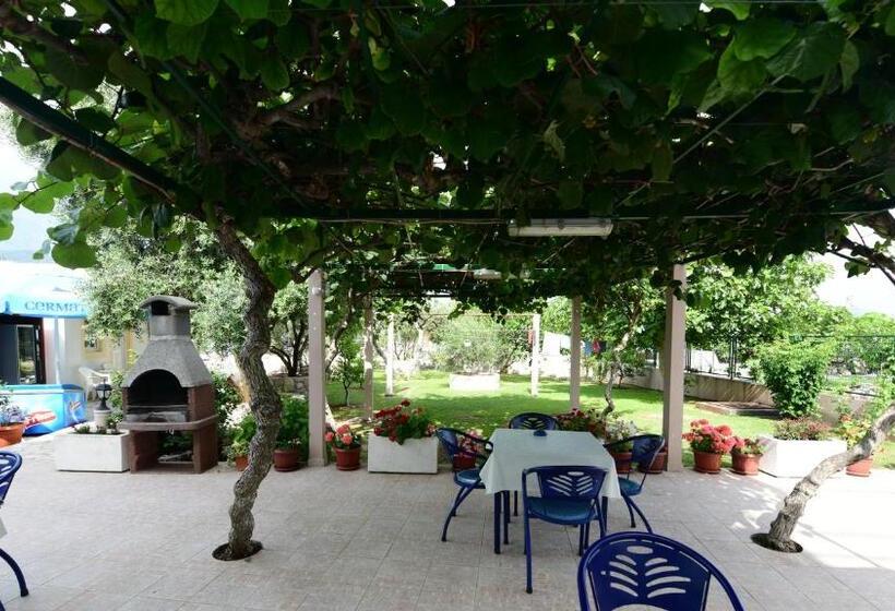 پانسیون Apartments Maxi Katić